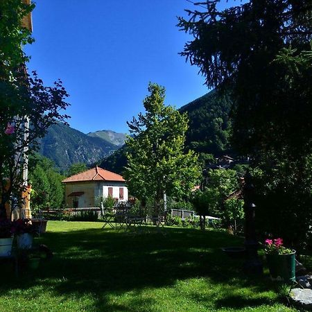 Bed and Breakfast La Ribambelle Сен-Мартен-Везюбі Екстер'єр фото